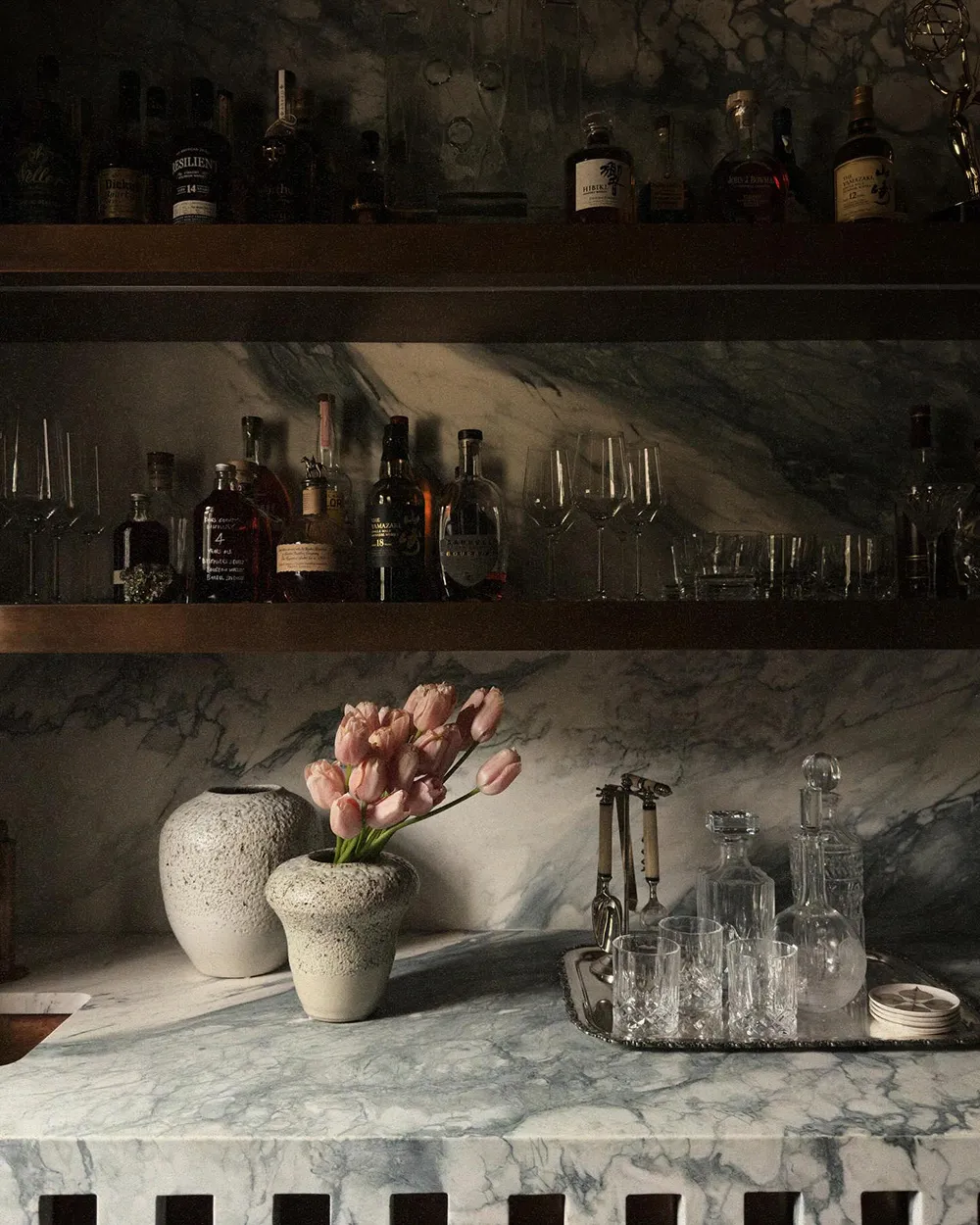 प्रतिभाशाली अमेरिकी सजावटकार कॉलिन किंग की नई रचनाएँ - Gallery image 14