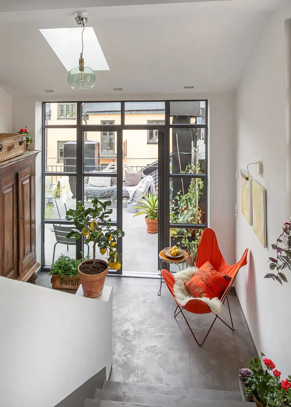 Lively Interior of a Spacious Loft with Terrace in Stockholm - Gallery image 19