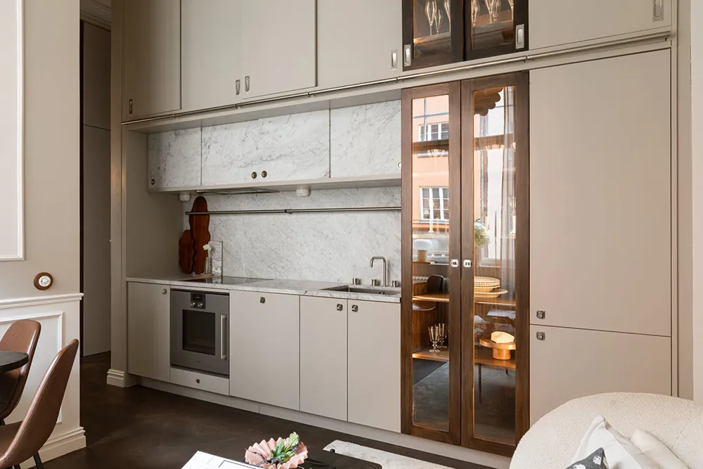 Petite appartement en tons beiges avec intérieurs élégants (33 m²) - Gallery image 4