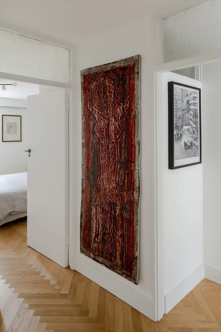 Interesting White Apartment Space in London - Gallery image 12