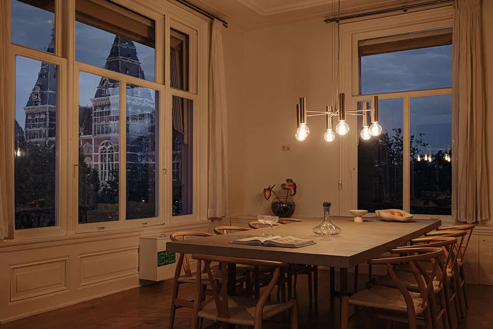 Gemütliche moderne Interior-Designs der beeindruckenden städtischen Villa in Amsterdam - Gallery image 40