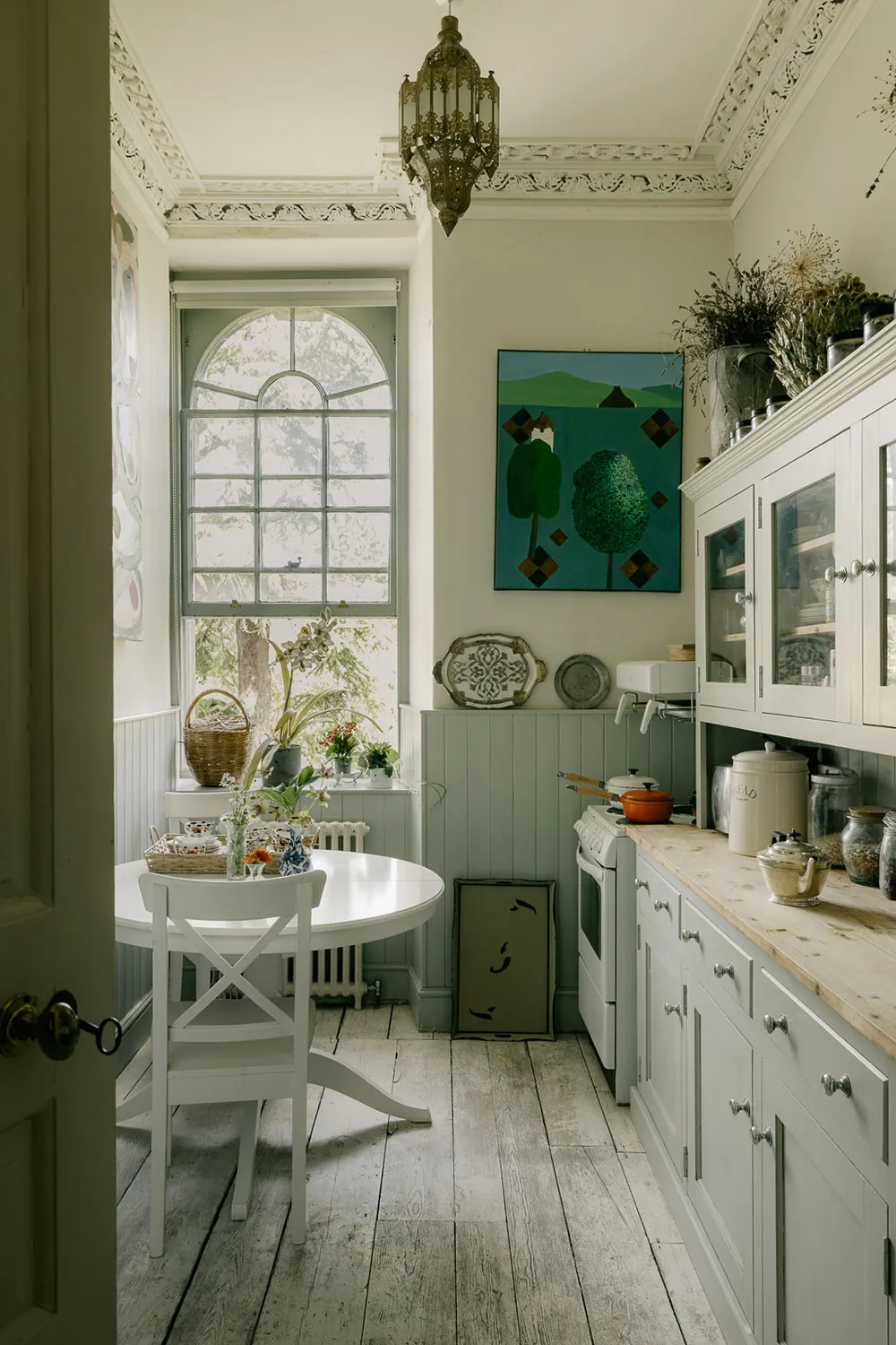 Niesamowite wnętrza starożytnego domu w stylu barok w Anglii - Gallery image 22