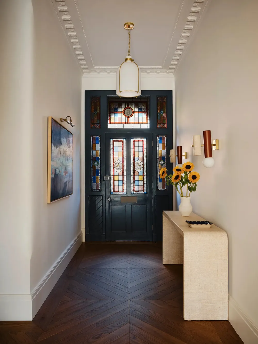 Art, Bold Accents, and English Design: A Townhouse in London - Gallery image 5