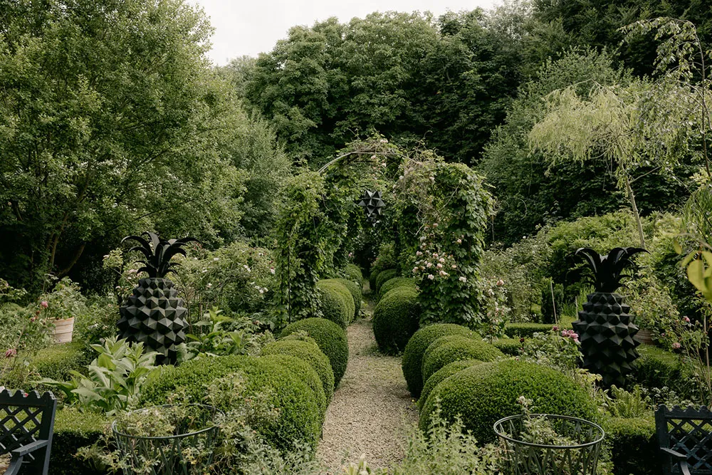 Niesamowite wnętrza starożytnego domu w stylu barok w Anglii - Gallery image 14