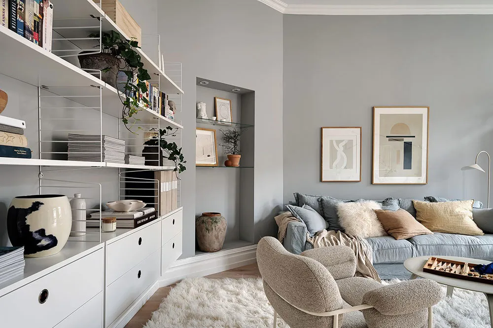 Angenehmes Zusammenspiel von kühlen und warmen Tönen in einer skandinavischen Wohnung (81 qm) - Gallery image 11