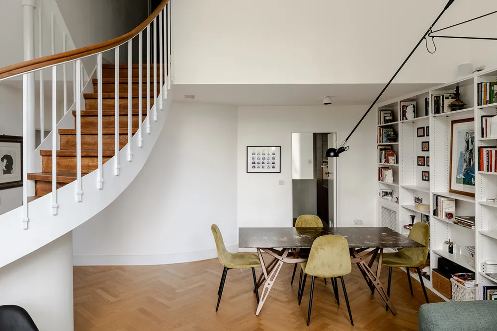 Interesting White Apartment Space in London - Gallery image 8