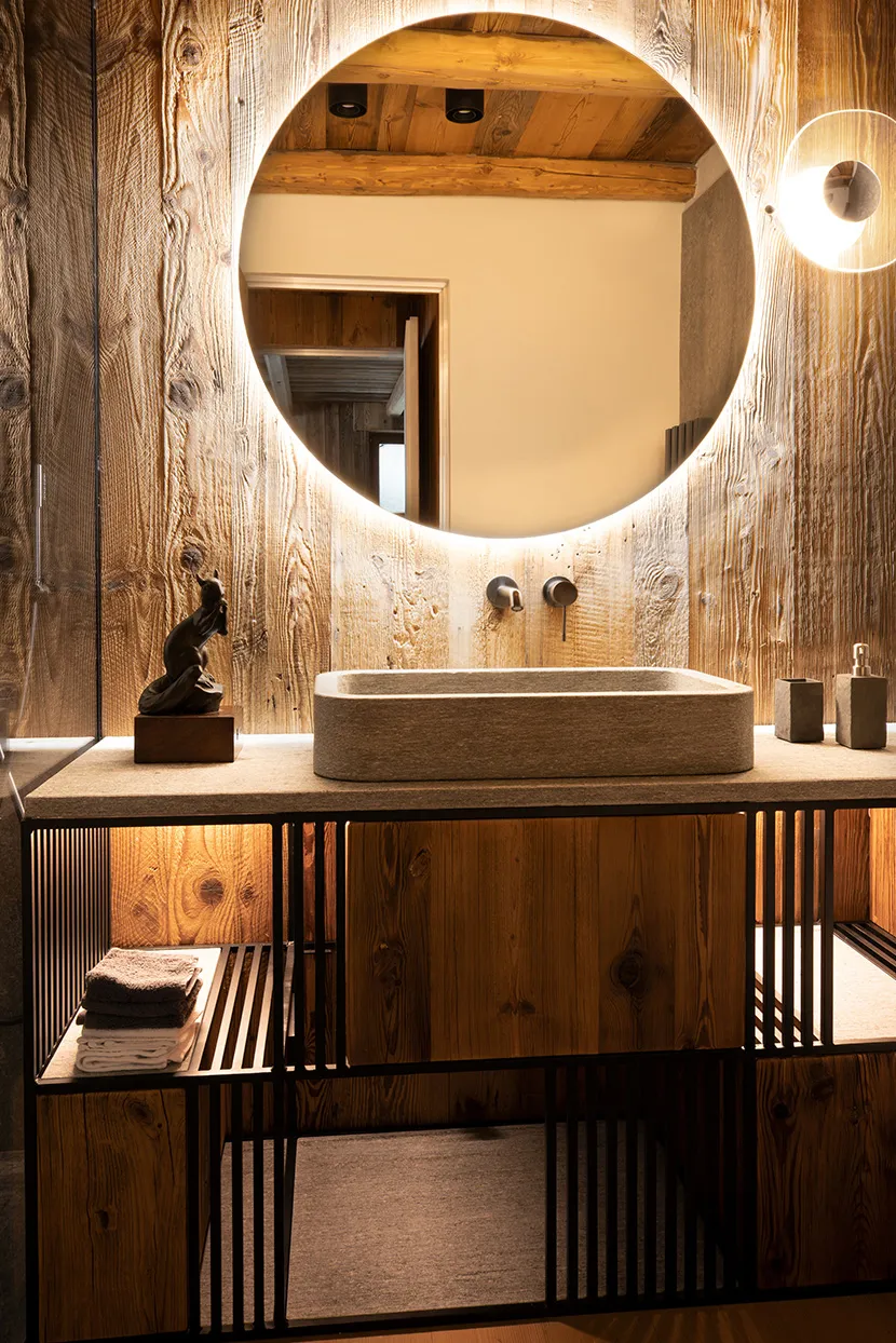 Mały, ale stylowy alpejski интерьер w Włoszech - Gallery image 11