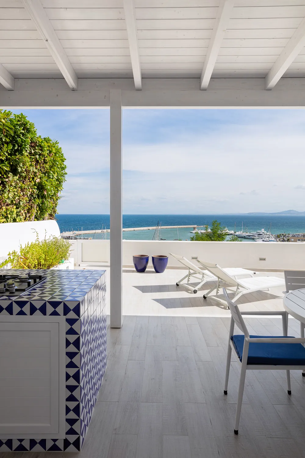 Moderne Strandhaus in Neapel mit „Meeresboden“ - Gallery image 2