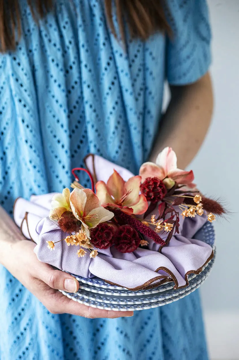 Blau mit Rot: Ungewöhnlicher Weihnachtsdekor in Dänemark - Gallery image 4