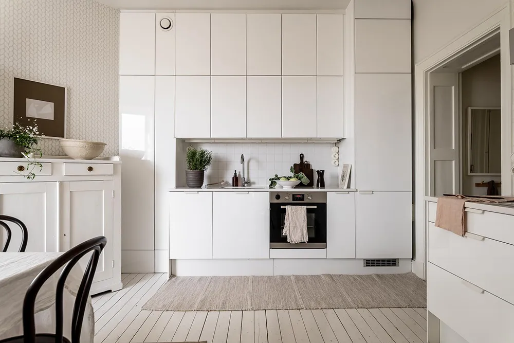 Apartamento gris en Gotemburgo con habitación pequeña y balcón (65 m²) - Gallery image 25