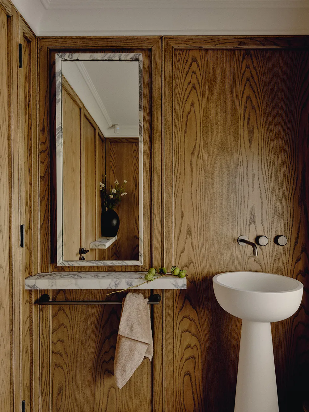 Elegancia atemporal: rehabilitación de una casa de 100 años en Melbourne - Gallery image 14