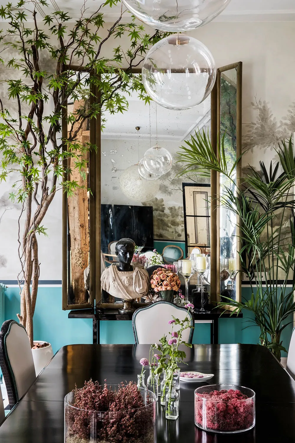 Bright Design with Abundant Eclectic Decor in Madrid - Gallery image 9