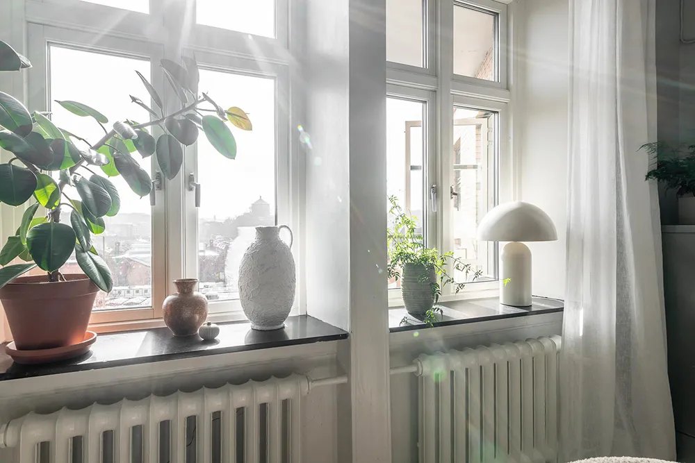 Apartamento gris en Gotemburgo con habitación pequeña y balcón (65 m²) - Gallery image 4