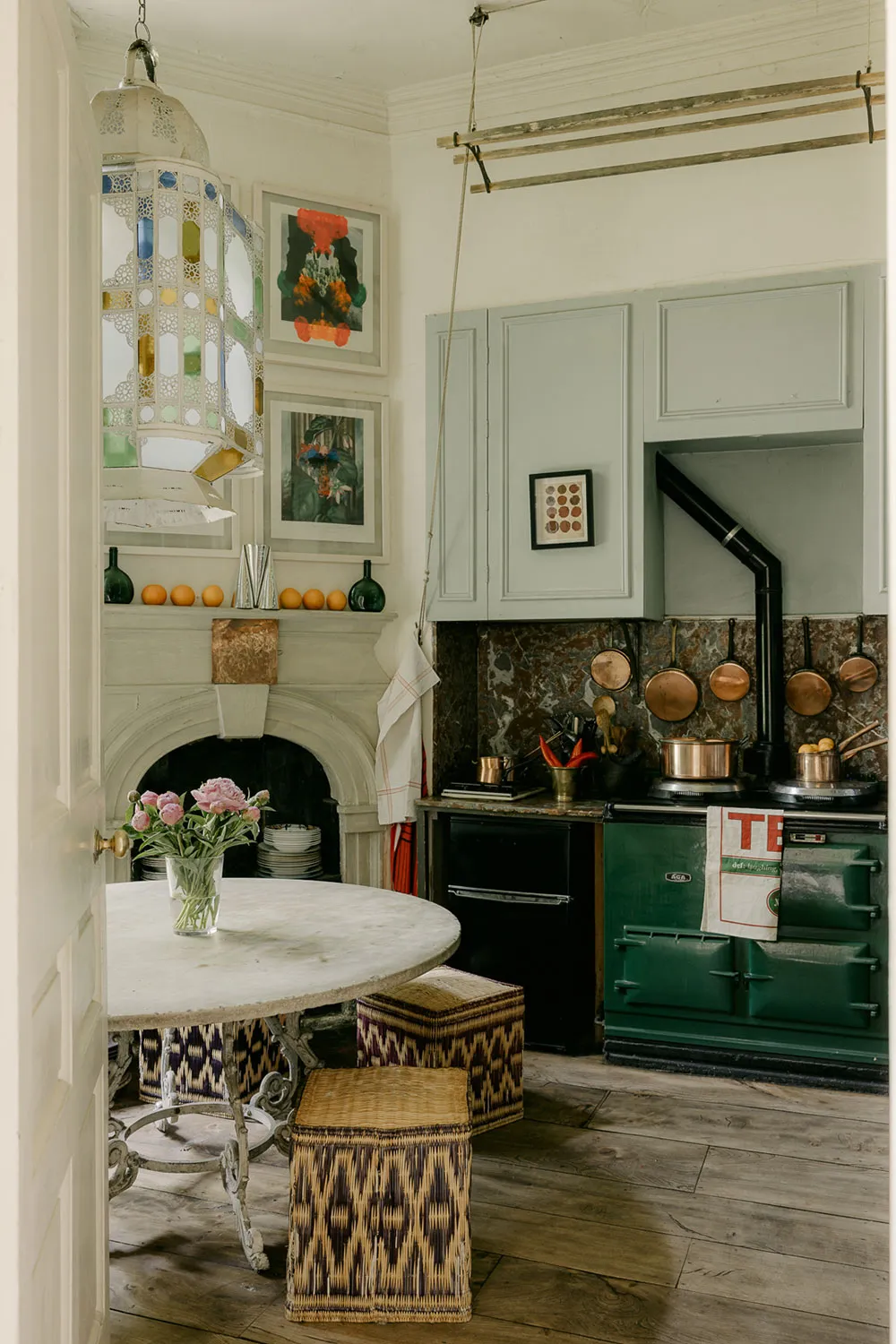 Niesamowite wnętrza starożytnego domu w stylu barok w Anglii - Gallery image 10