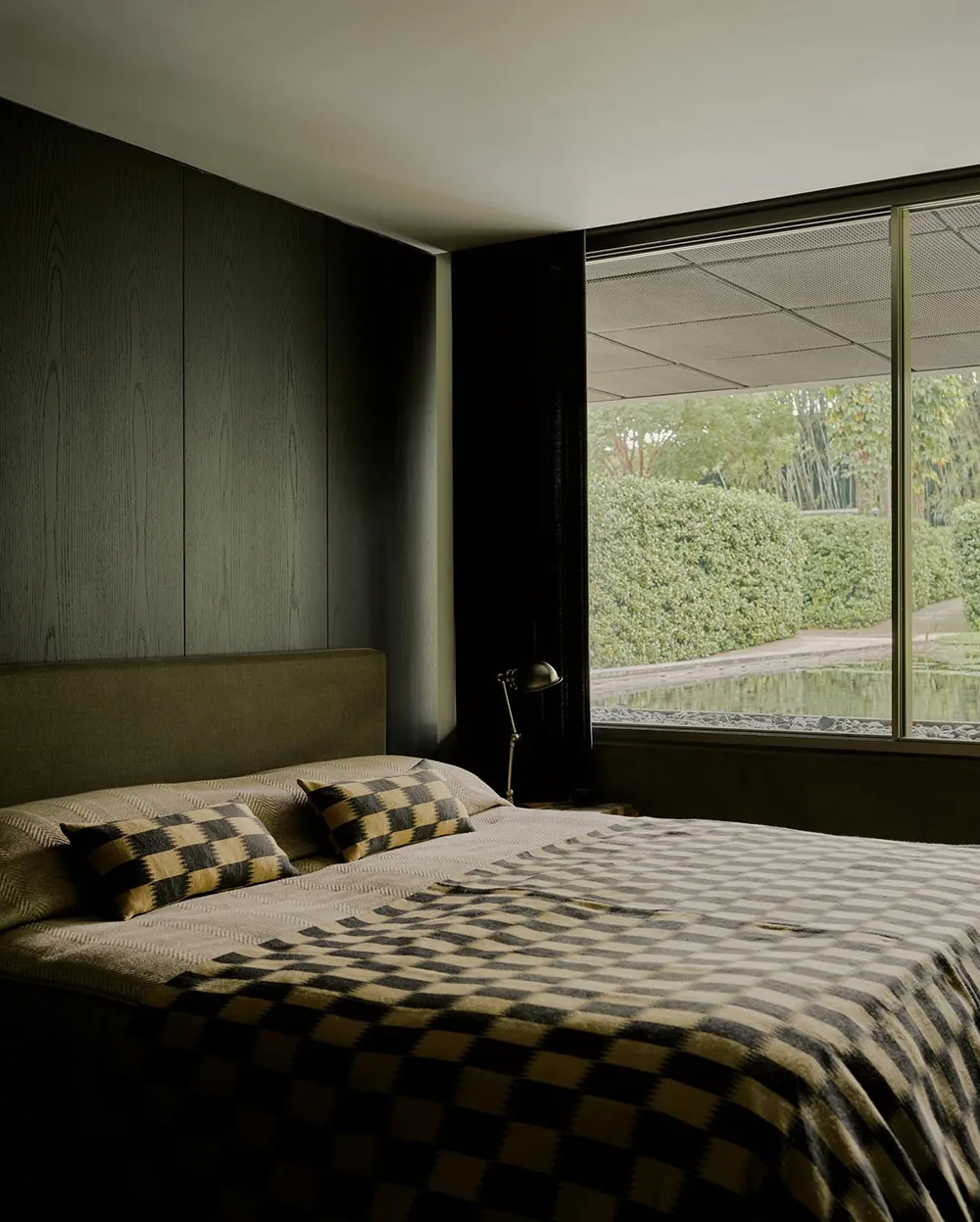 प्रतिभाशाली अमेरिकी सजावटकार कॉलिन किंग की नई रचनाएँ - Gallery image 20