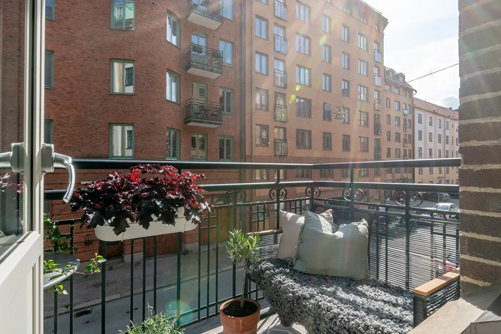 Пісочні тони, цегляна стіна та обоями: квартира в Гетеборзі (91 кв. м) - Gallery image 5