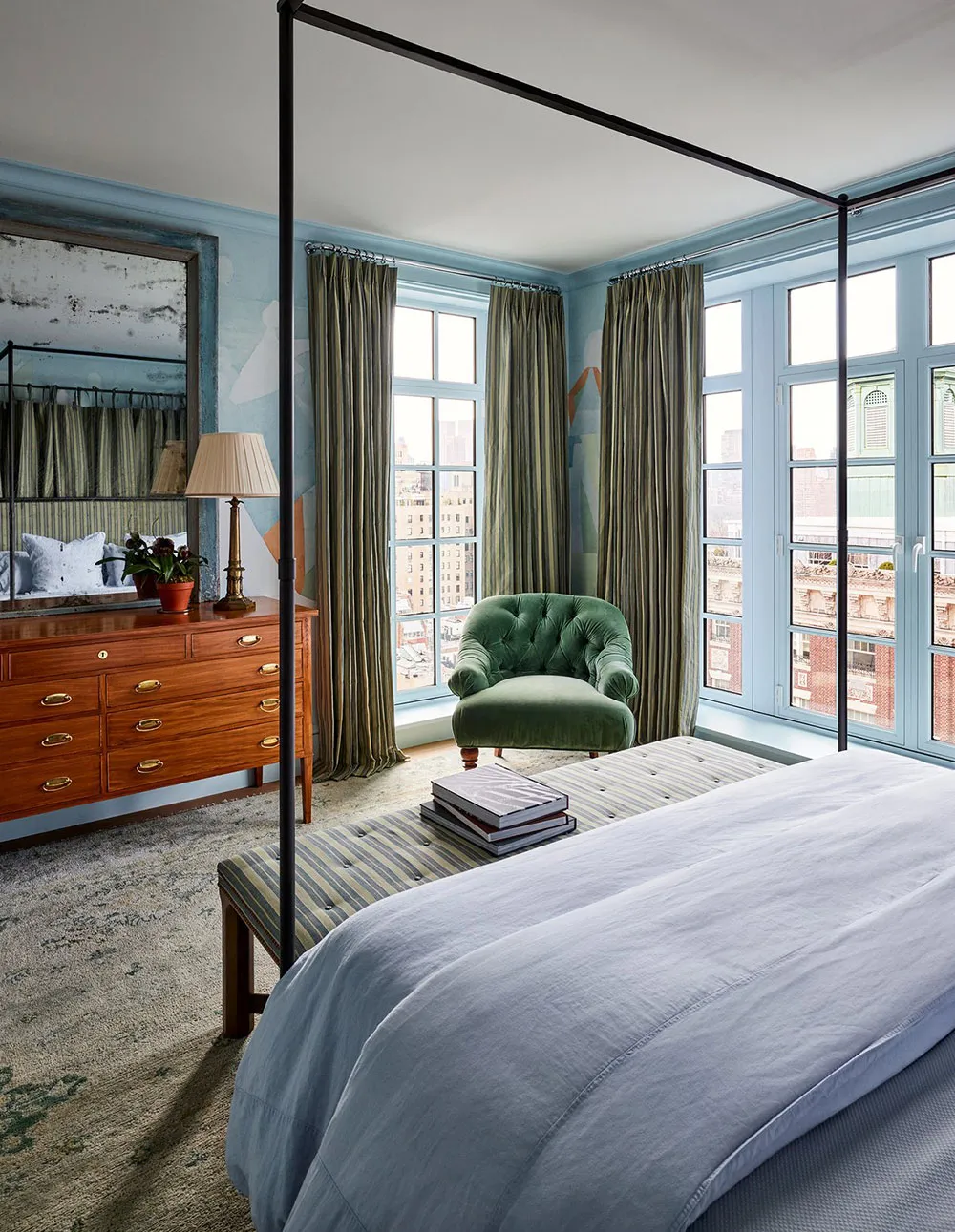 Nouvelles œuvres du photographe Noe DeWitt - Gallery image 16