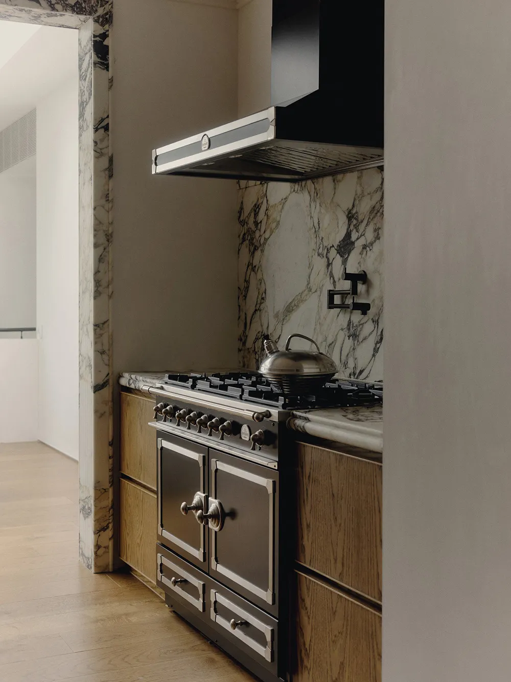 Elegancia atemporal: rehabilitación de una casa de 100 años en Melbourne - Gallery image 7