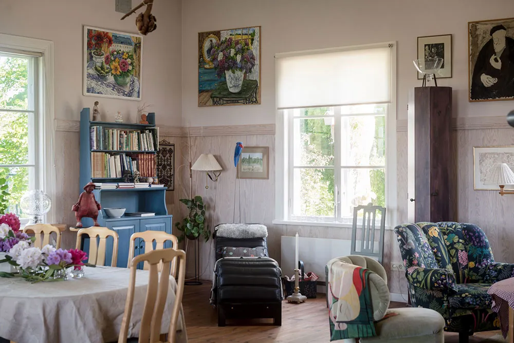 Une belle maison suédoise de campagne avec véranda et vues panoramiques - Gallery image 10