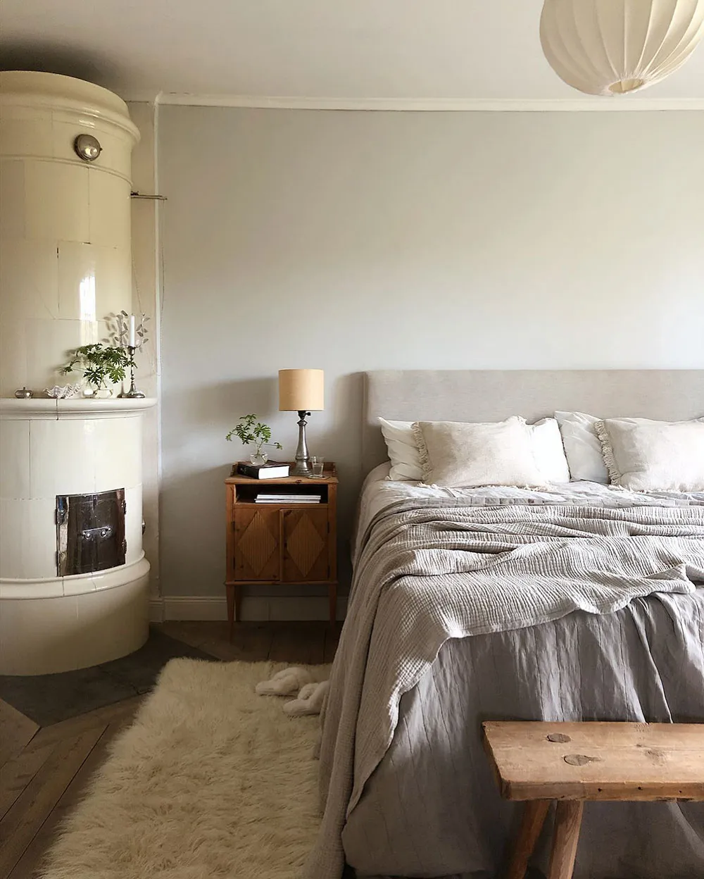 Mar de acogedora en los interiores de un cómodo coto sueco - Gallery image 12