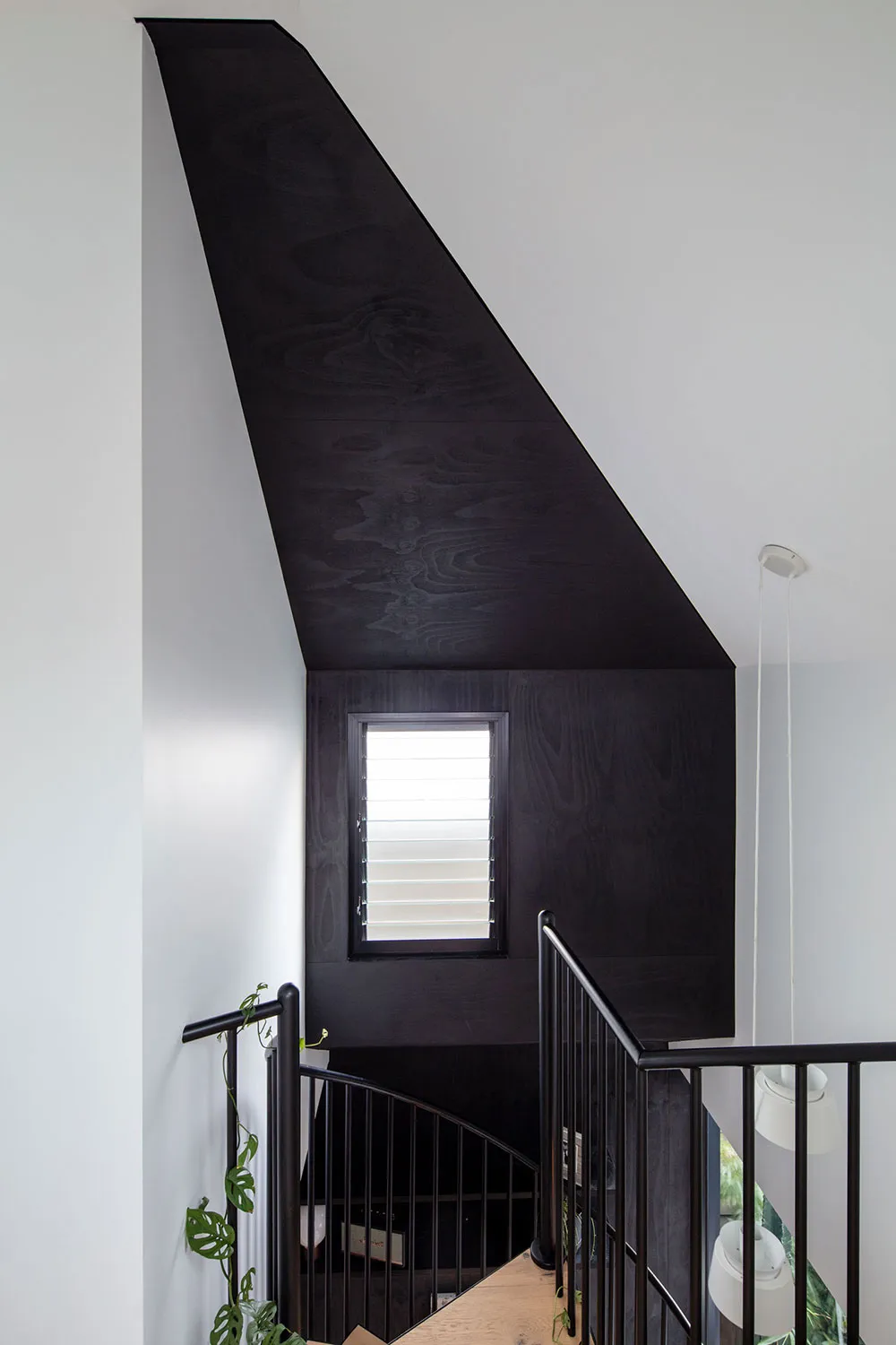 Stylish Updated Design of a Small Cottage in Sydney - Gallery image 10