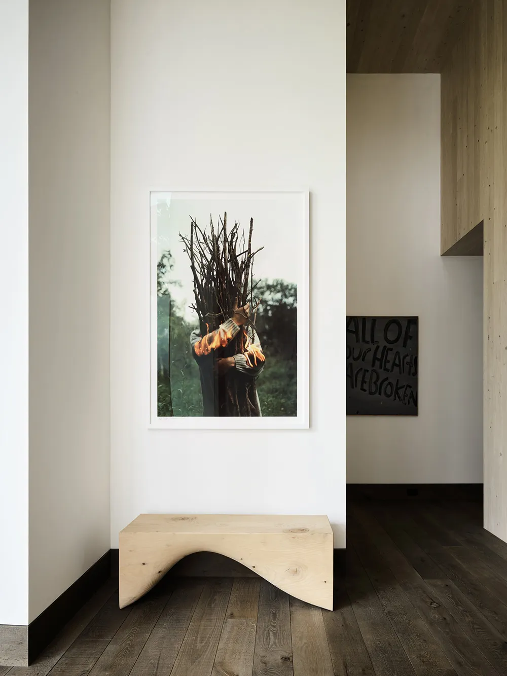 Stilvolle und gemütliche Interieurs moderner Häuser in der Eichenhecke in Kalifornien - Gallery image 20