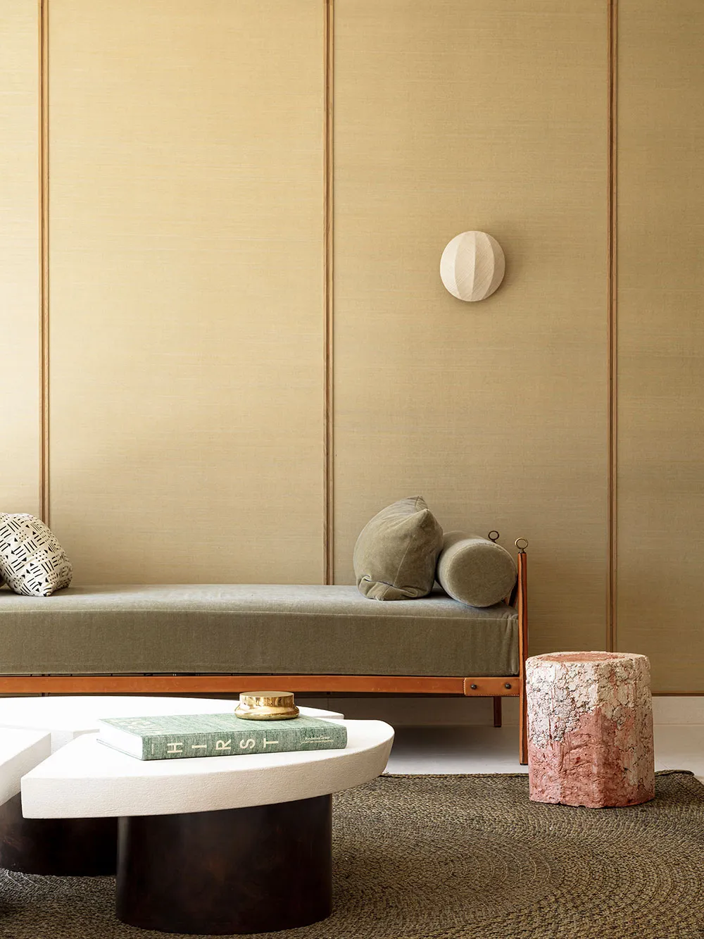 Японские мотивы в дизайне апартаментов в центре Парижа - Gallery image 14