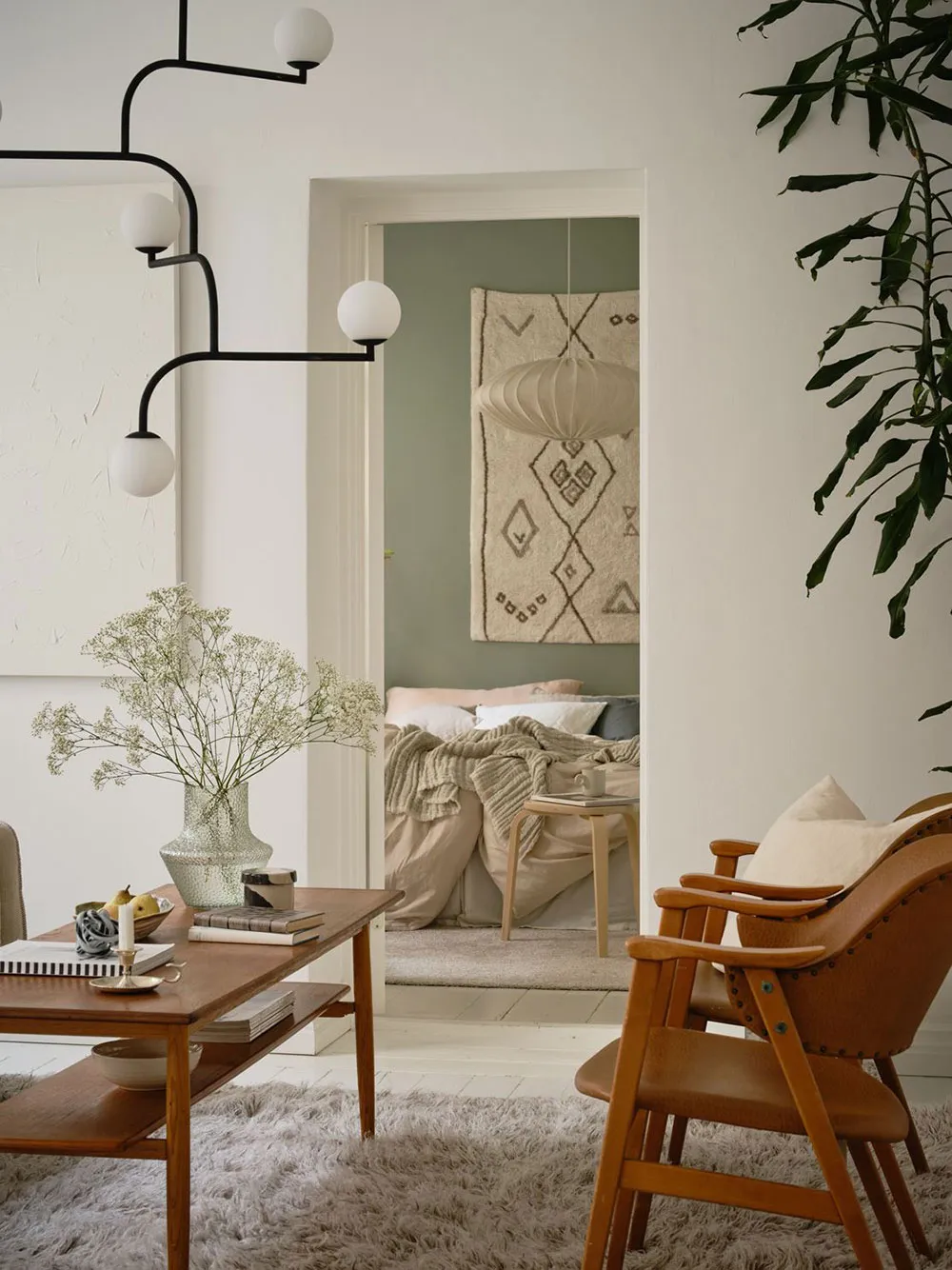 Intérieur frais et agréable d'une petite appartement en Suède (47 m²) - Gallery image 1