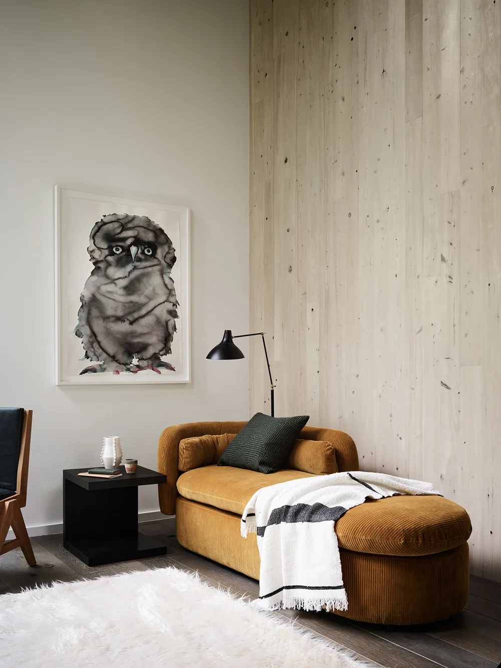 Stilvolle und gemütliche Interieurs moderner Häuser in der Eichenhecke in Kalifornien - Gallery image 23