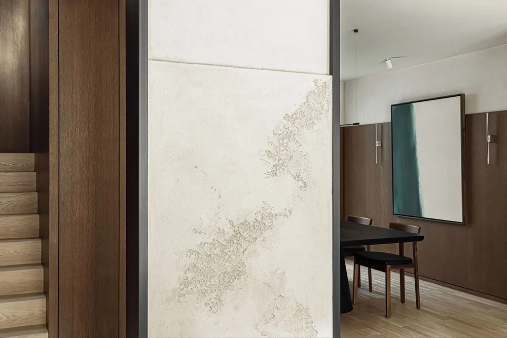 Style moderne et élégant dans des tons laitiers à Londres - Gallery image 25