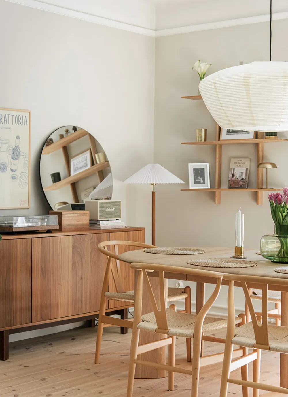 Bright and cozy pastel interior in Stockholm (88 sq. m) - Gallery image 1