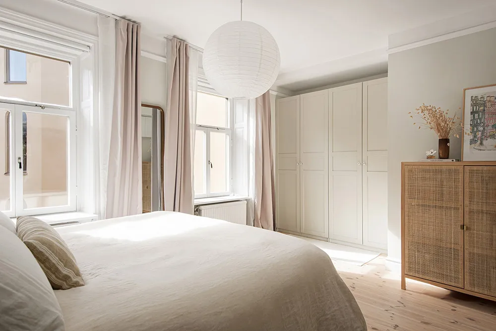 Bright and cozy pastel interior in Stockholm (88 sq. m) - Gallery image 17