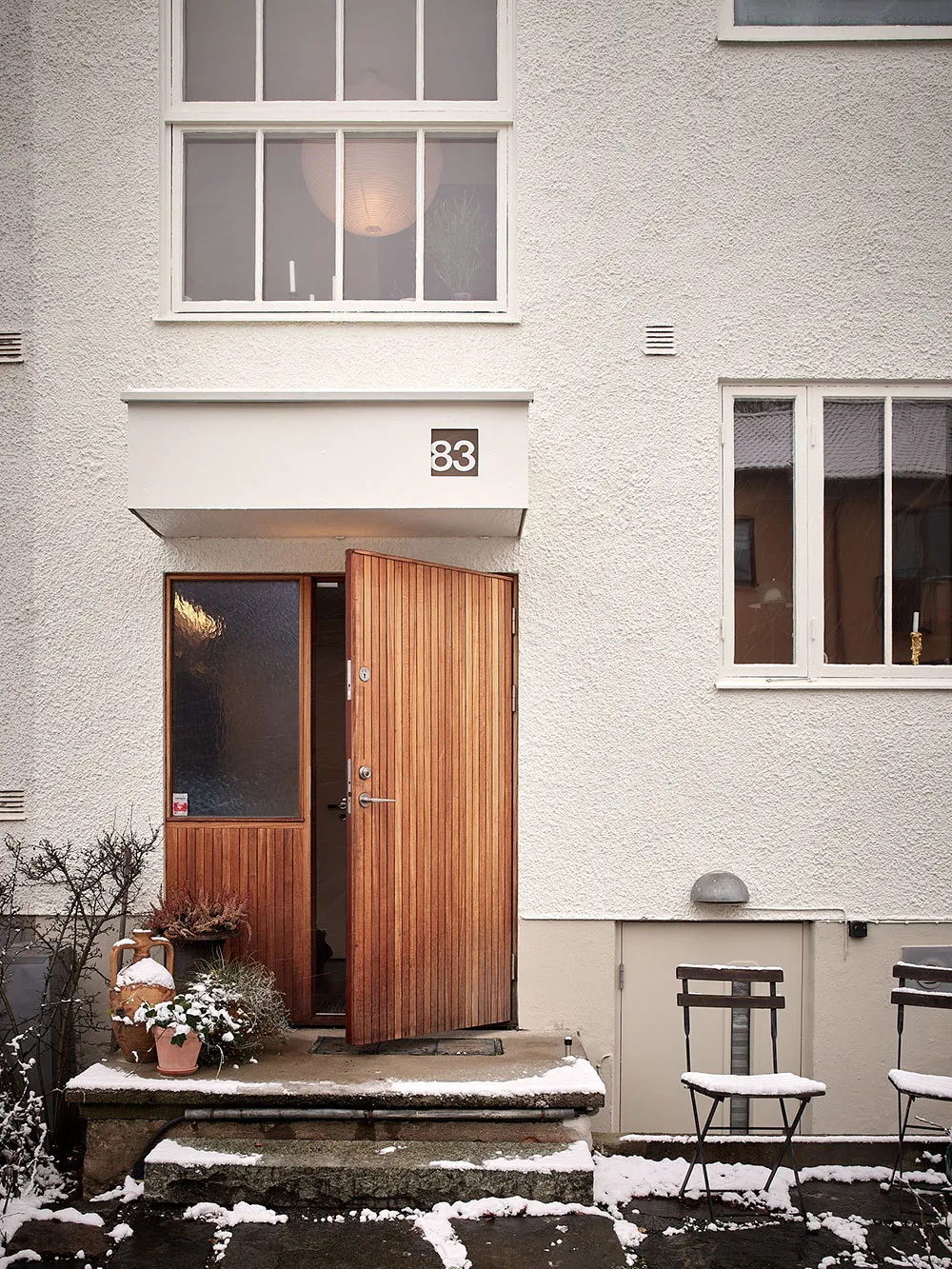 Intérieur hivernal agréable de townhouse en Suède - Gallery image 1