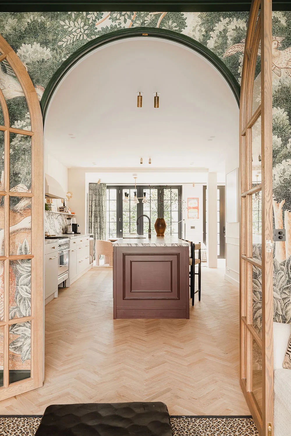 Effektvolle Wanddekoration und stilvoller Design: Appartements mit Innenhof in Amsterdam - Gallery image 1