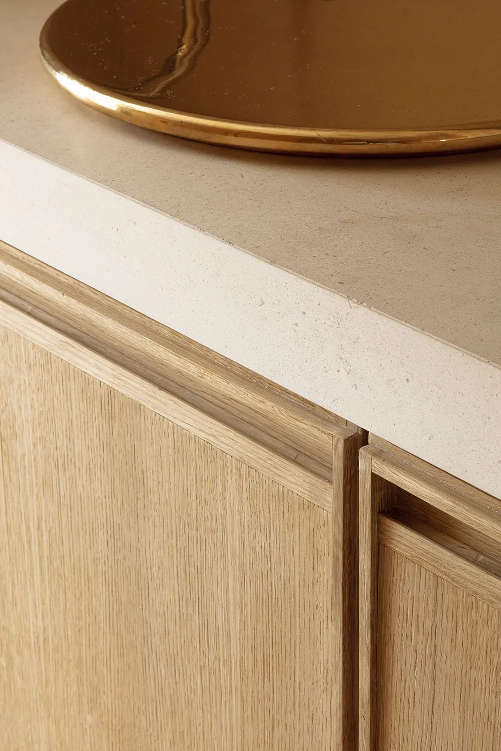 Японские мотивы в дизайне апартаментов в центре Парижа - Gallery image 7