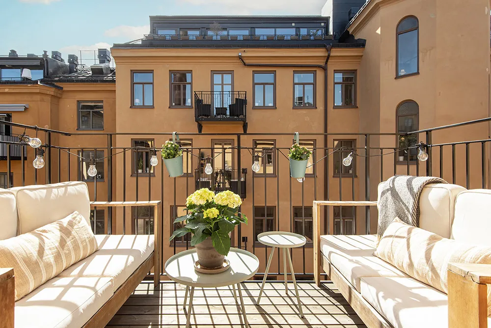 Bright and cozy pastel interior in Stockholm (88 sq. m) - Gallery image 5