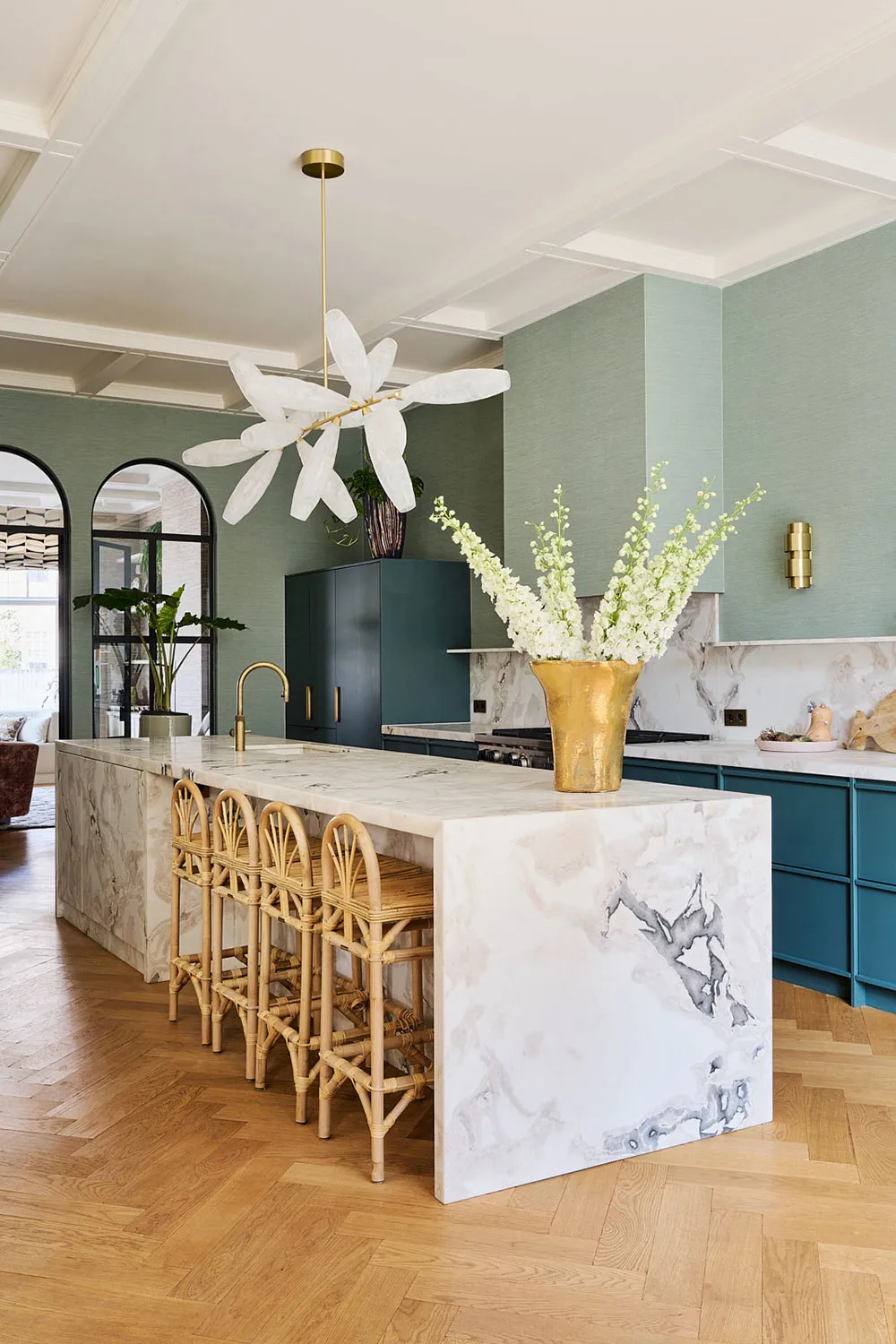 Colores vibrantes y estampados: una impresionante villa en Ámsterdam - Gallery image 6