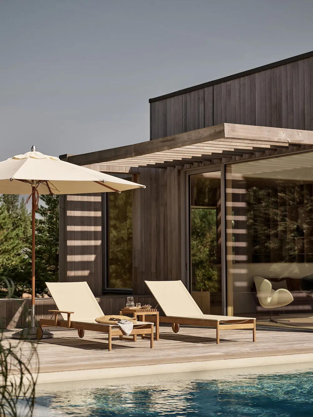 Стильні літні новинки від Fritz Hansen - Gallery image 15