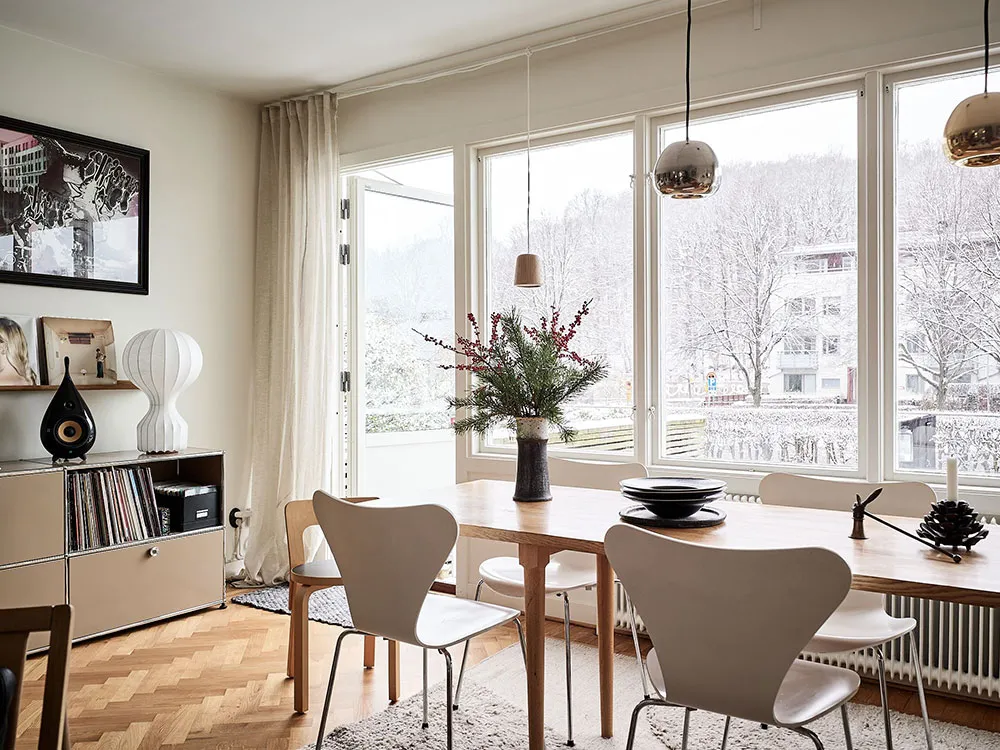 Intérieur hivernal agréable de townhouse en Suède - Gallery image 9