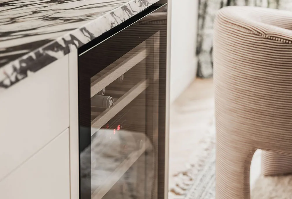 Effektvolle Wanddekoration und stilvoller Design: Appartements mit Innenhof in Amsterdam - Gallery image 6