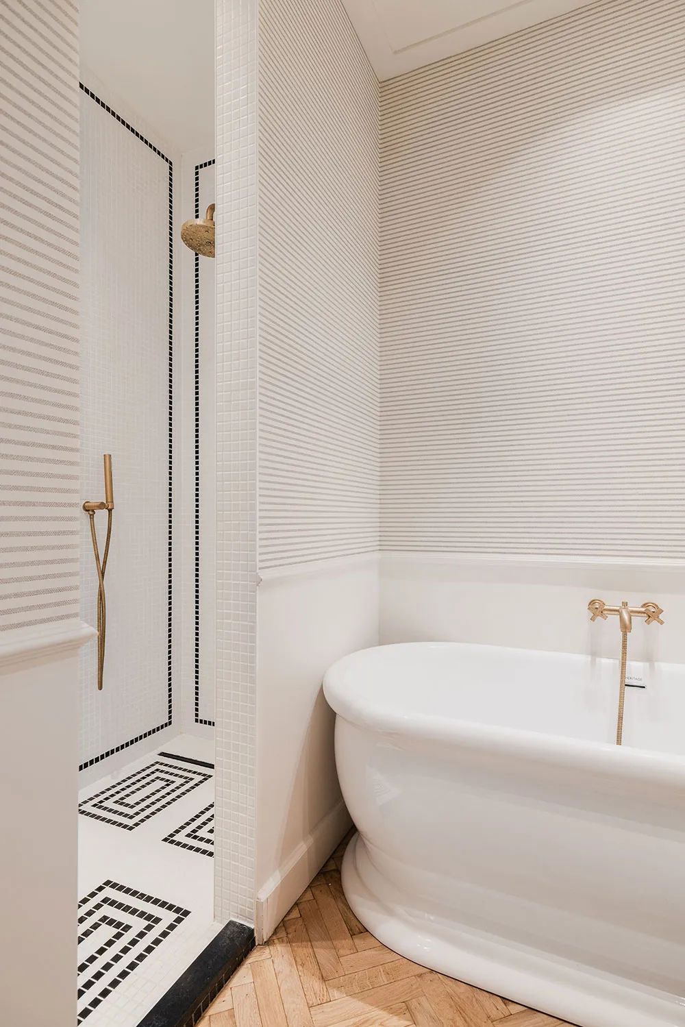 Effektvolle Wanddekoration und stilvoller Design: Appartements mit Innenhof in Amsterdam - Gallery image 15