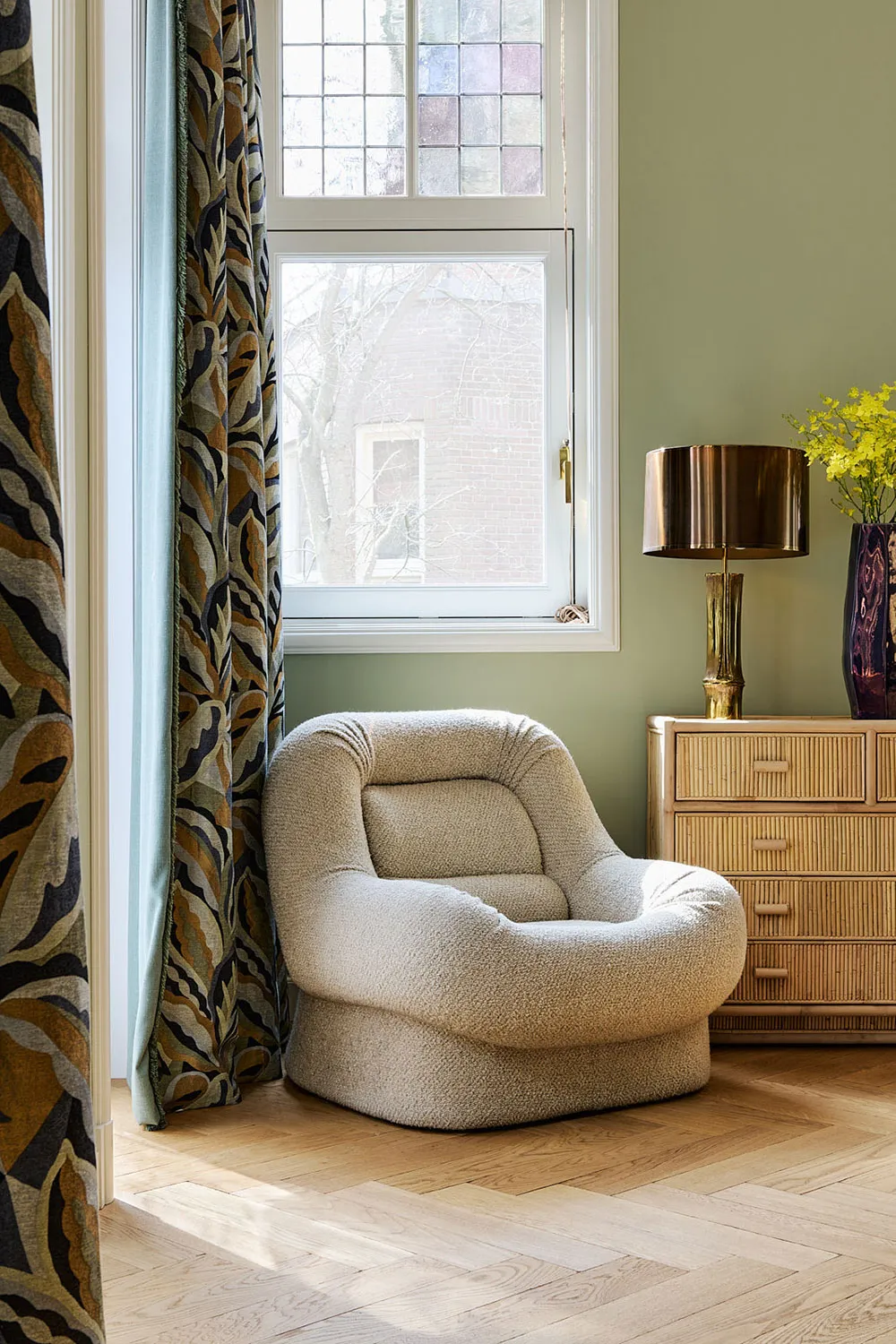 Colores vibrantes y estampados: una impresionante villa en Ámsterdam - Gallery image 15