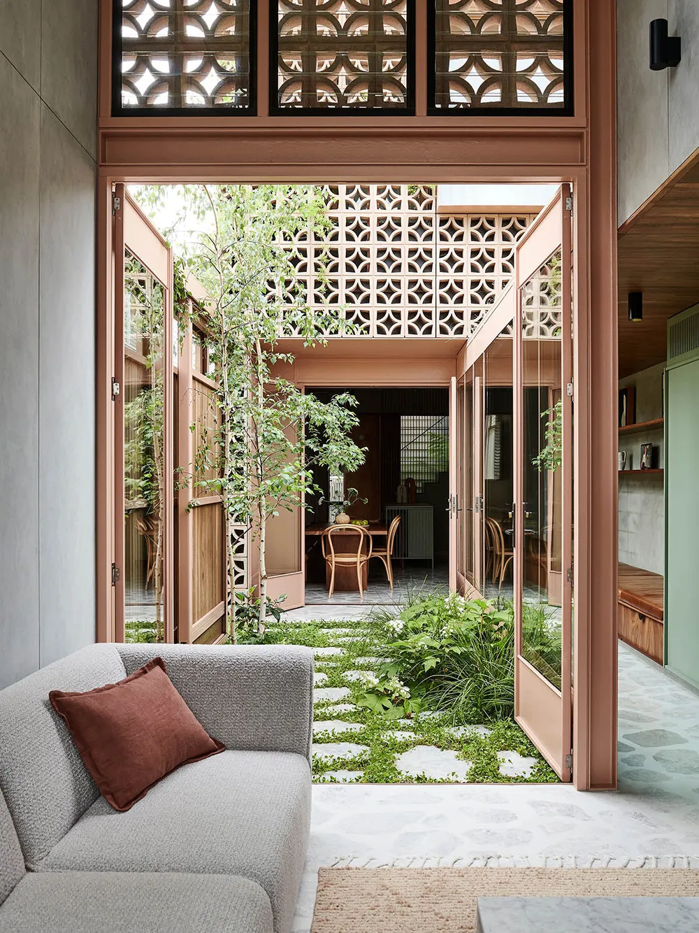 Hermoso refugio familiar de fotógrafo con patio en Melbourne - Gallery image 6