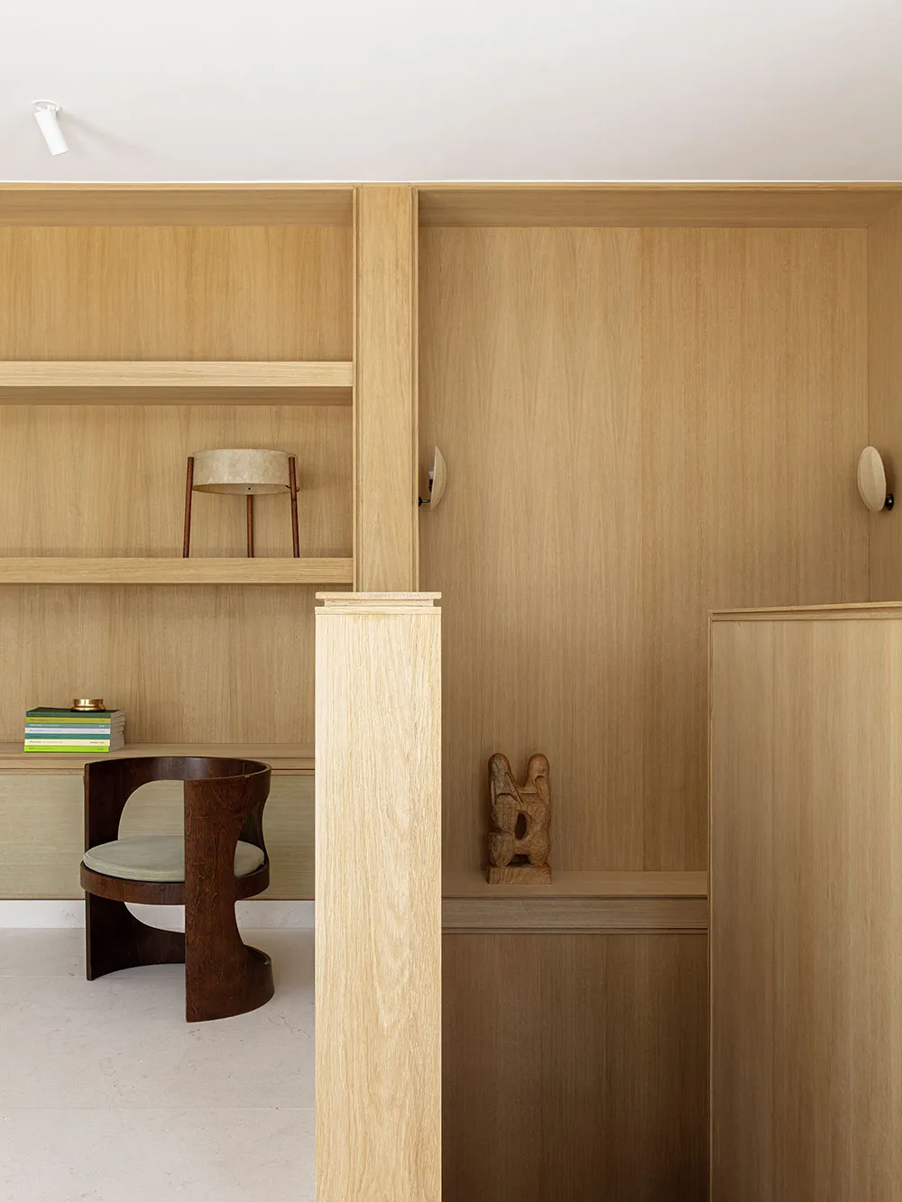 Японские мотивы в дизайне апартаментов в центре Парижа - Gallery image 15