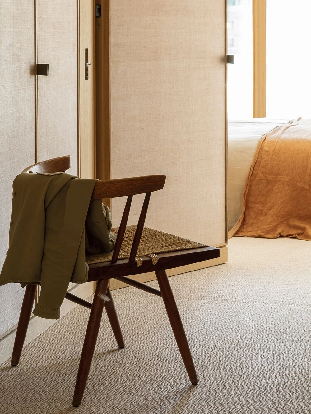 Японские мотивы в дизайне апартаментов в центре Парижа - Gallery image 10