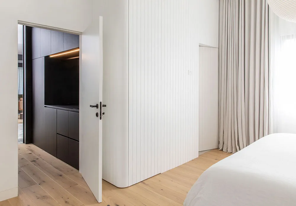 Stylish Updated Design of a Small Cottage in Sydney - Gallery image 15