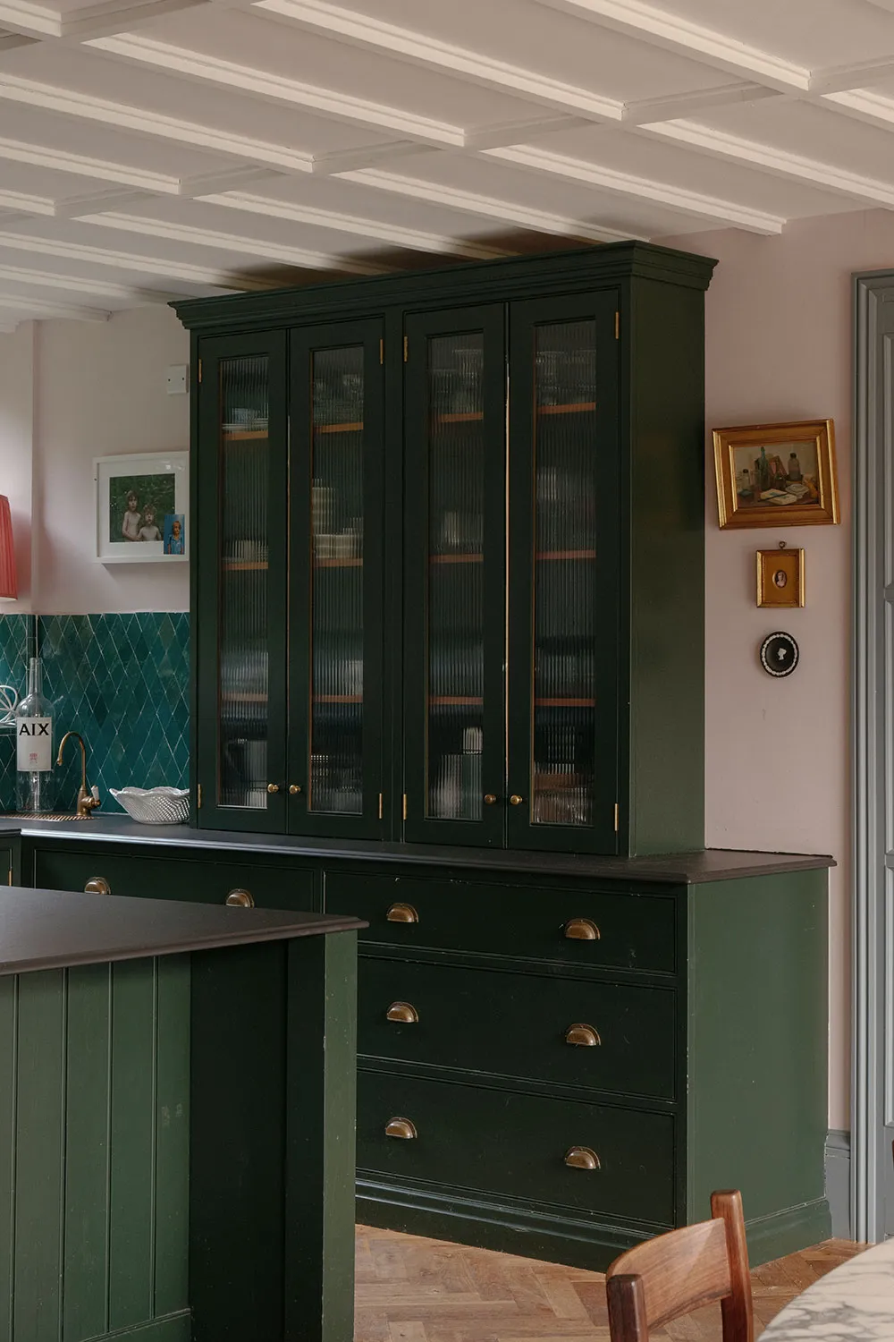 Jasne i ciepłe wnętrza byłego starego ambaru w Anglii - Gallery image 13