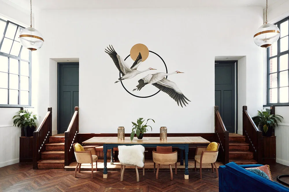 Un magnifique loft moderne dans un ancien bâtiment ecclésiastique en Angleterre - Gallery image 4