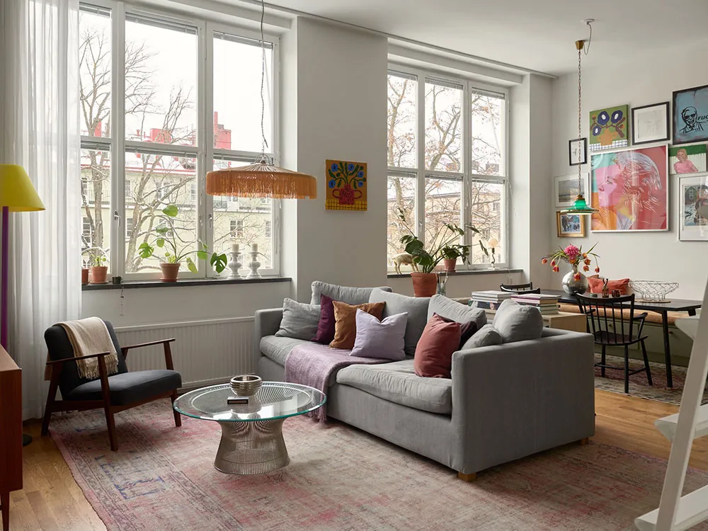 Live Loft in Former Post Office Building in Stockholm (69 sqm) - Gallery image 3