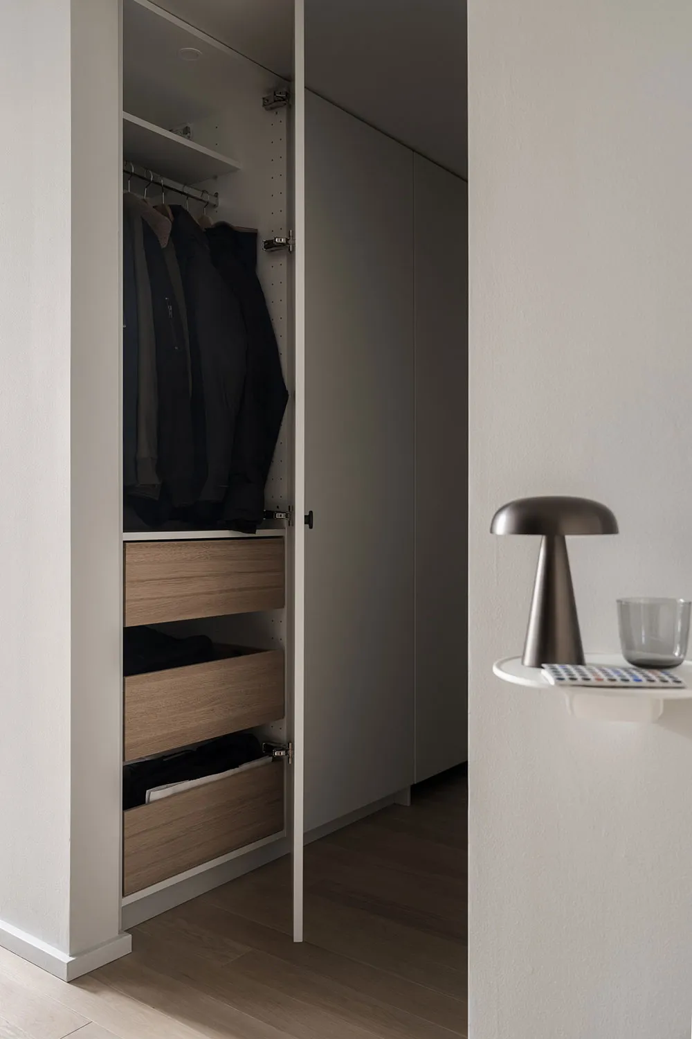 Scandinavian Loft with Stylish Decor and Mezzanine (67 sq. m) - Gallery image 22